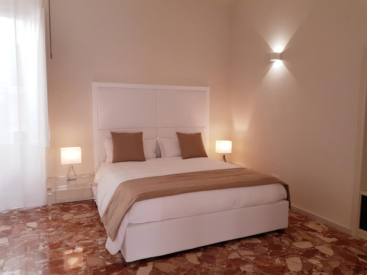 B&B Via Cavour 32 Сиракуза Екстериор снимка